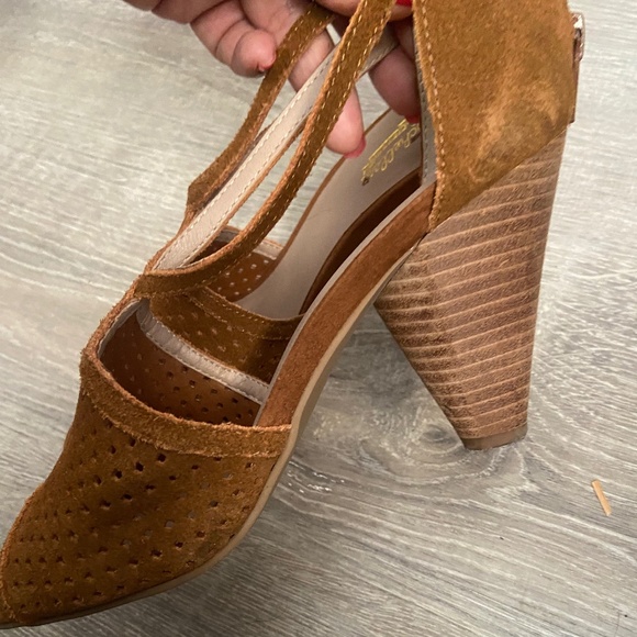 Seychelles suede caramel open toe heel 8.5 - Picture 7 of 9